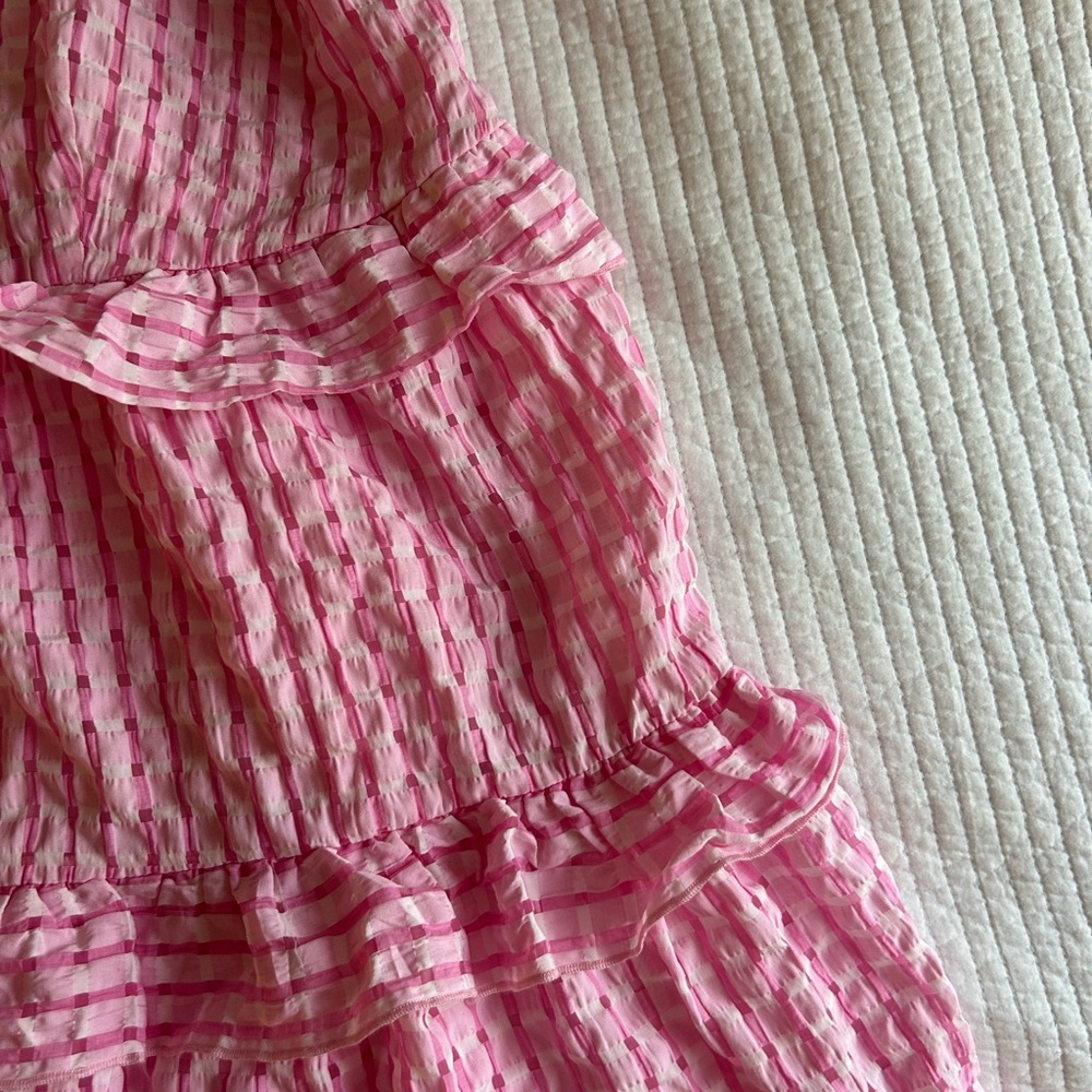 Pink Ruffled Dress - Picture 4 of 6